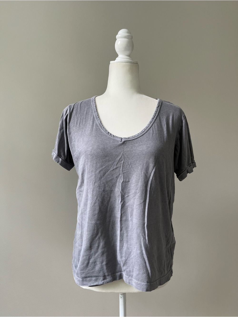 The Shanty Corporation Grey High Low Tee